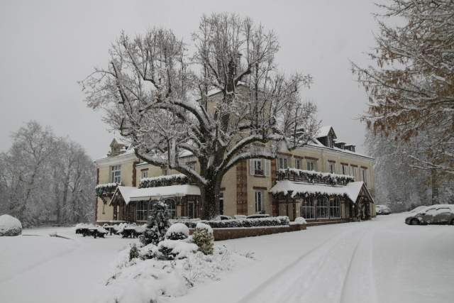 Hôtel Seine et Marne · Galerie Photo · Château des Bondons<br />
 