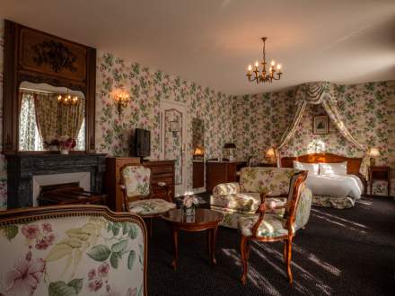Hôtel La Ferté-sous-Jouarre · Chambres et Suites · Château des Bondons