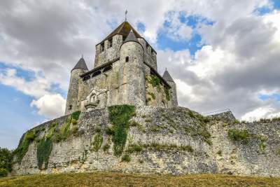 Provins