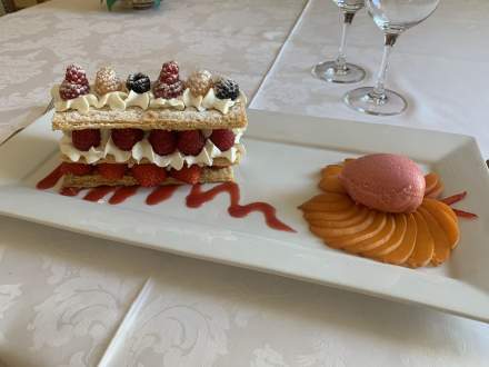 Le Castel · Restaurant La Ferté-sous-Jouarre, Seine-et-Marne