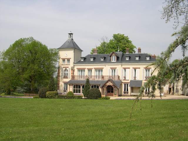 Hôtel Seine et Marne · Galerie Photo · Château des Bondons<br />
 